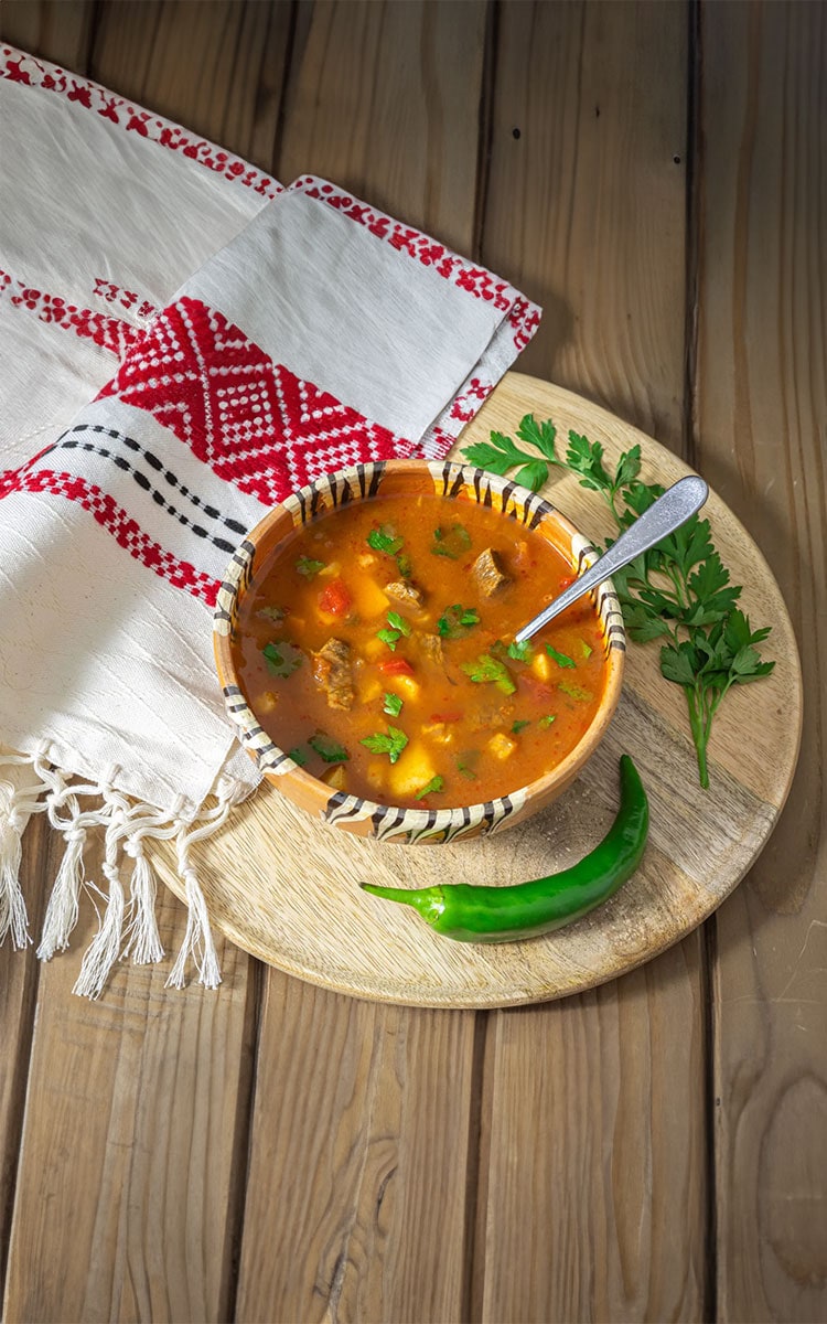 reteta ciorba de carne de porc