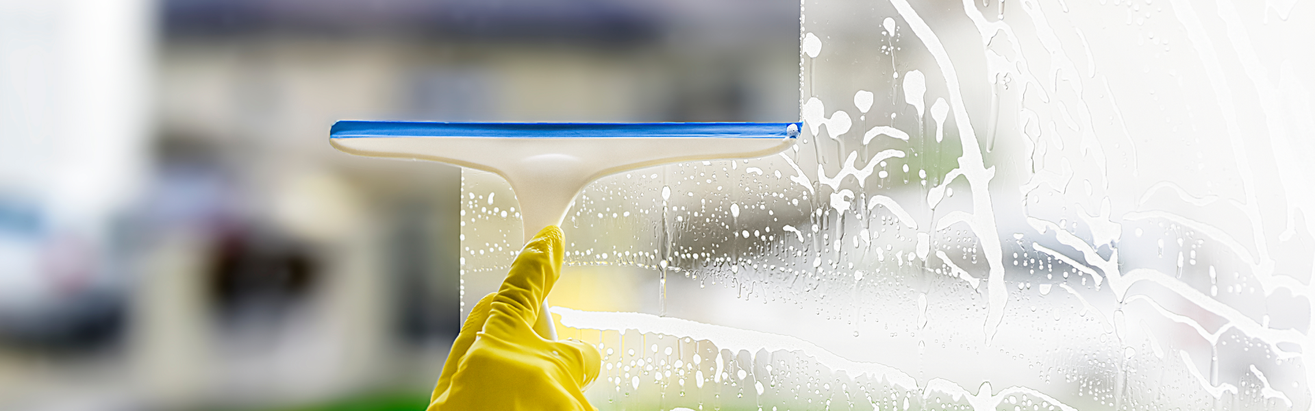 Sfaturi utile pentru curatarea ferestrelor