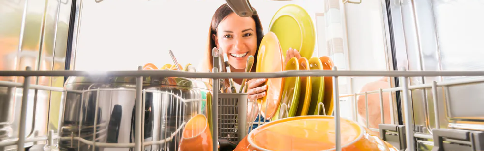 Vase, articole si materiale pe care le poti spala in masina de spalat vase